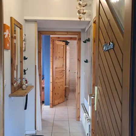 Haus Pudelwohl - Hundefreundliches An Der Nordseekueste * Sehestedt (Lower-Saxony)
